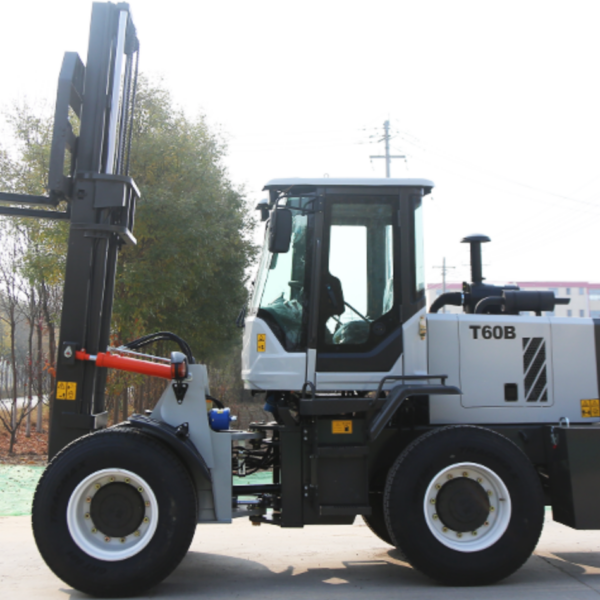 5 ton four-wheel drive forklift truck